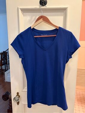 Ann Taylor Royal Blue V‑Neck Short Sleeve Tee